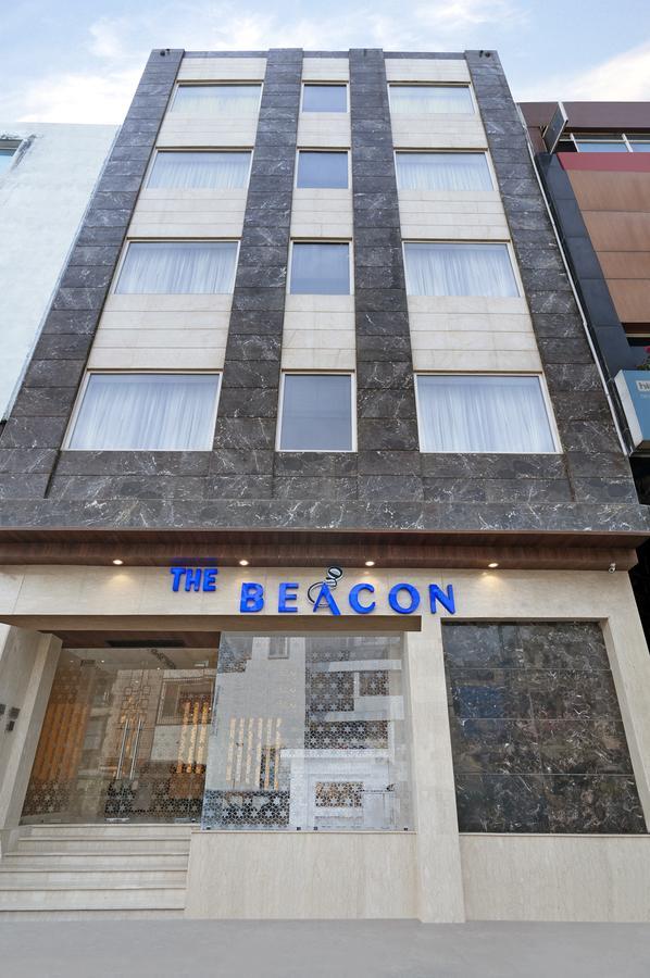 Beacon Hotel Nirman Vihar Ню Делхи Екстериор снимка