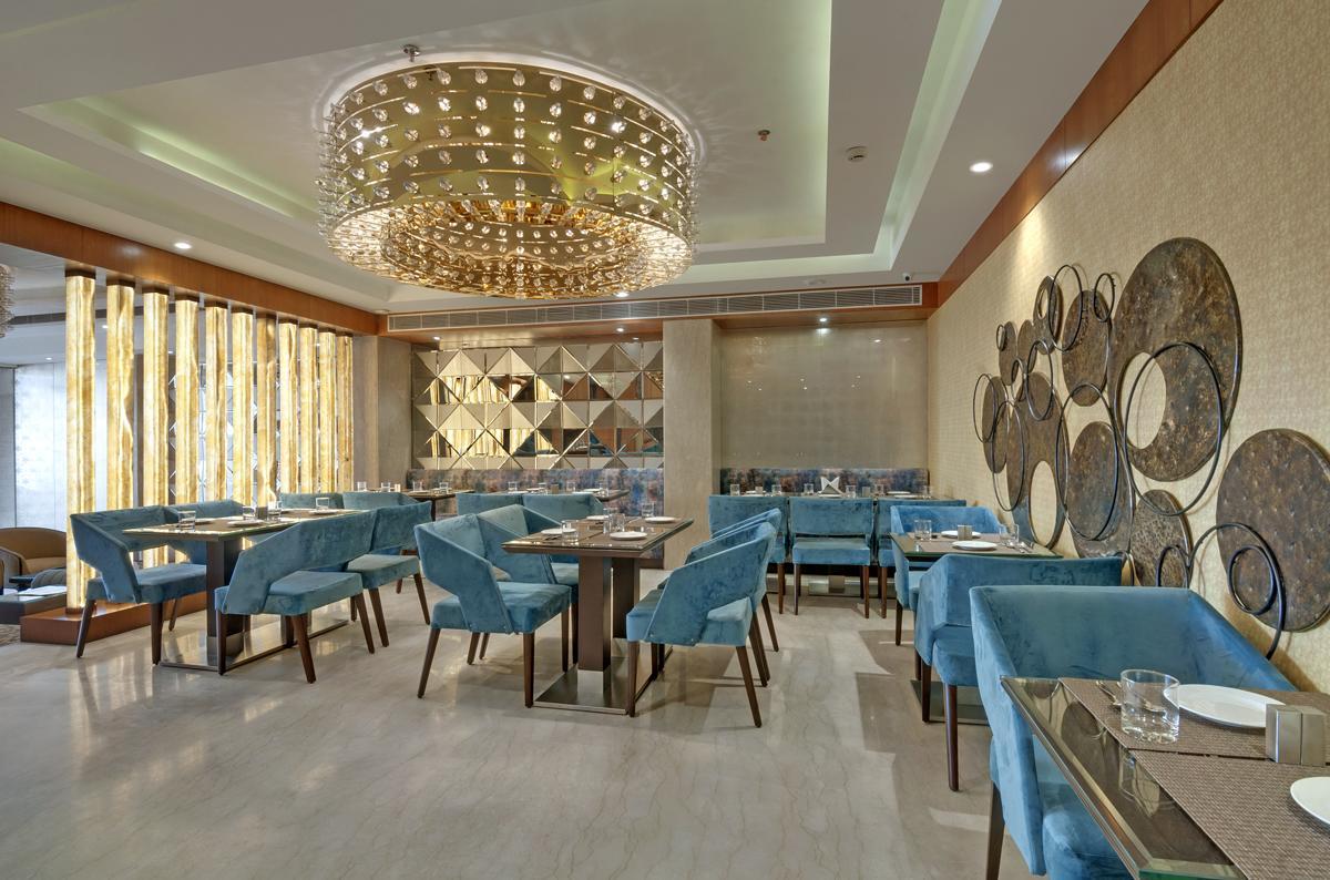 Beacon Hotel Nirman Vihar Ню Делхи Екстериор снимка
