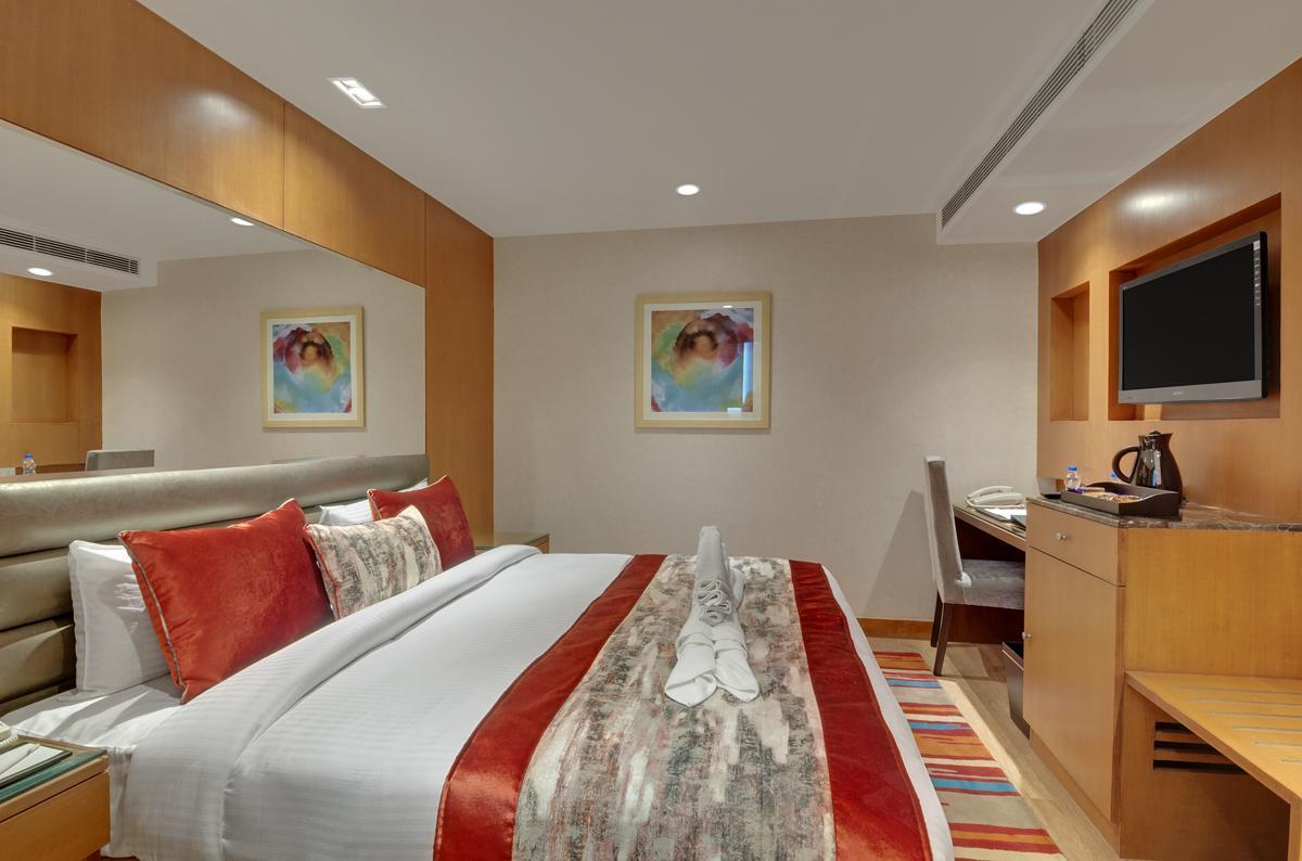 Beacon Hotel Nirman Vihar Ню Делхи Екстериор снимка
